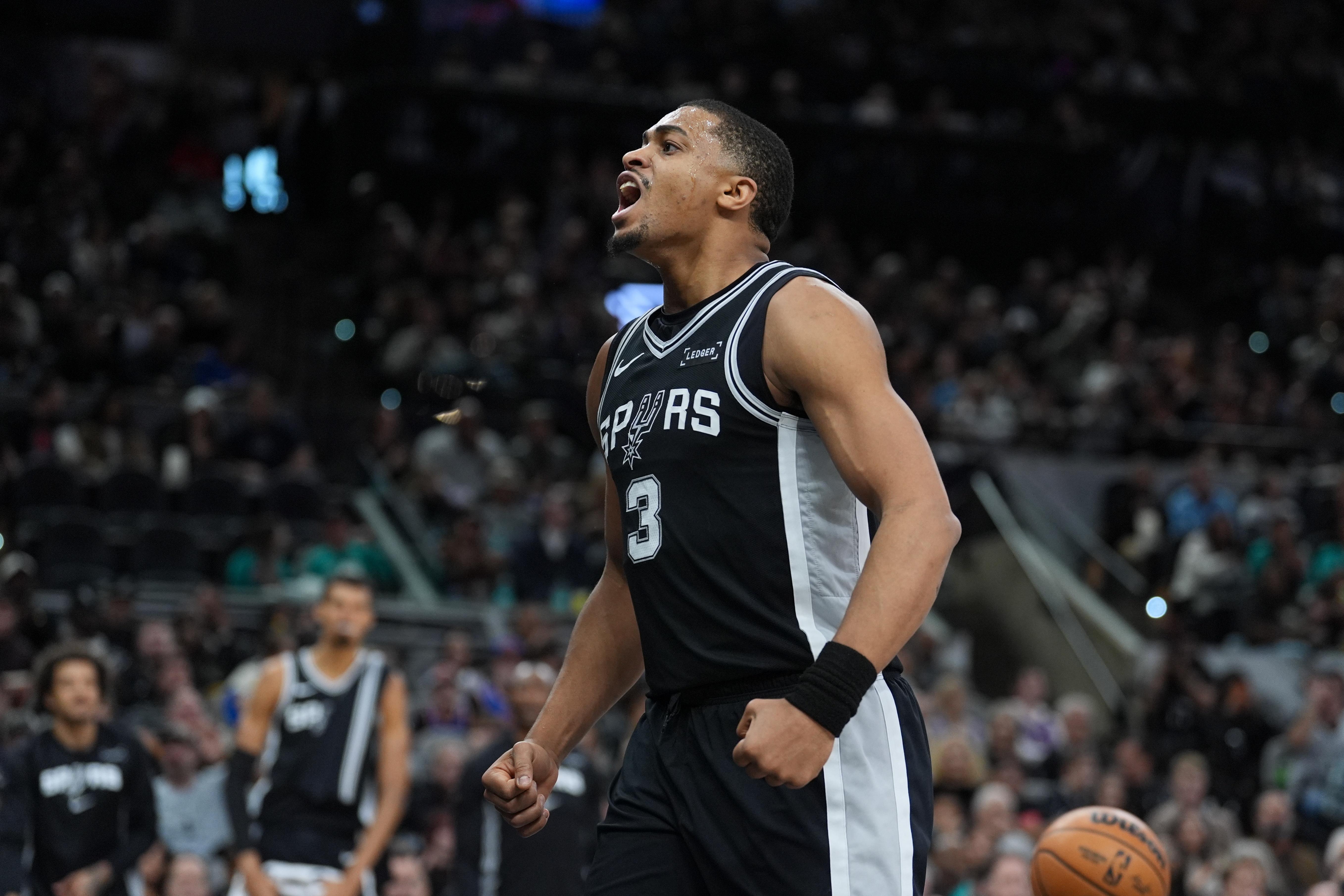 金年会ISO版-圣安东尼奥马刺迎全明星赛关键赛，今晨主帅复盘，赛场秩序良好，球队文化再被提及的简单介绍