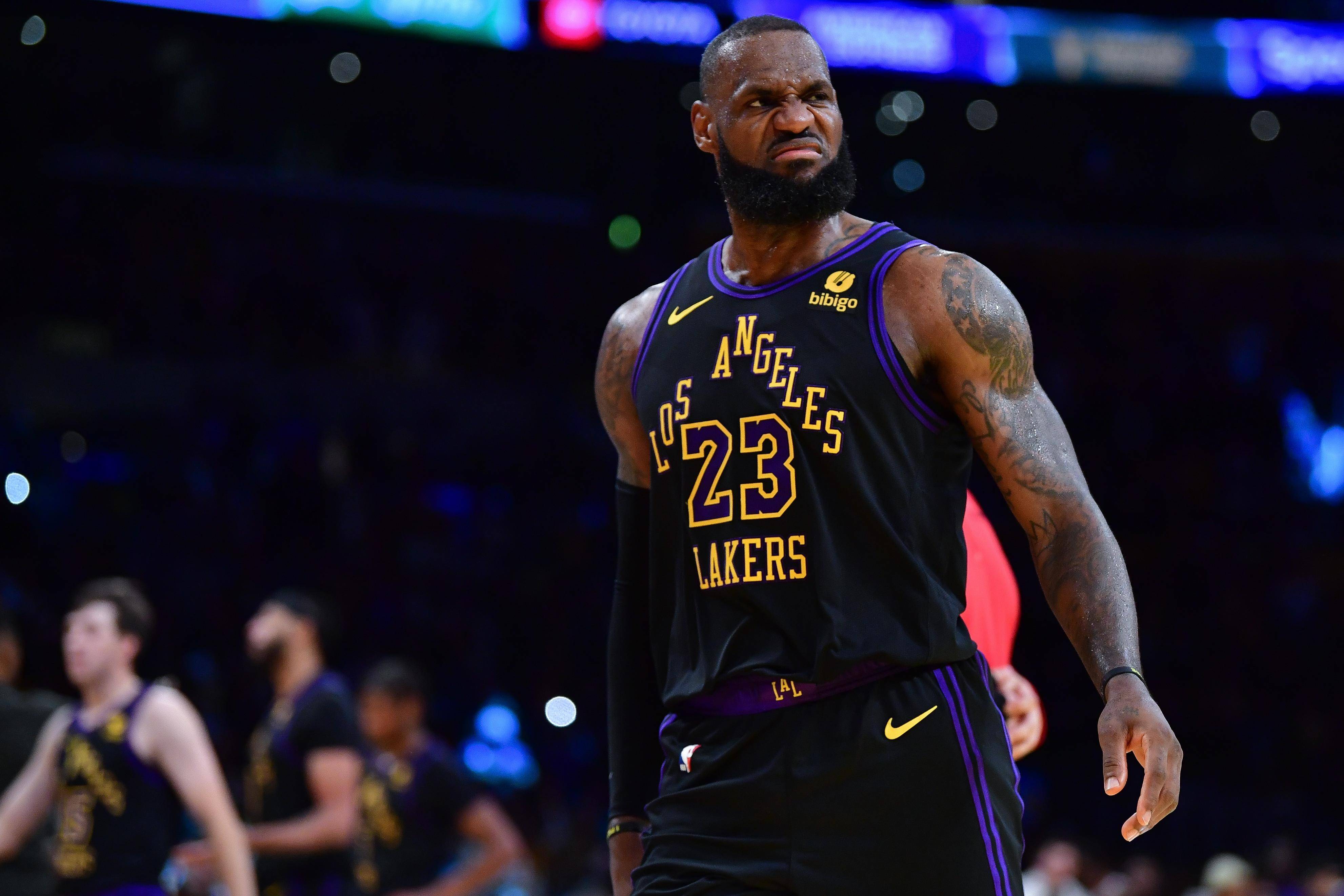 jinnianhui集团网站-转会期体能课后，洛杉矶湖人复出首秀备战NBA季后赛，震撼外界，更衣室氛围转暖的简单介绍